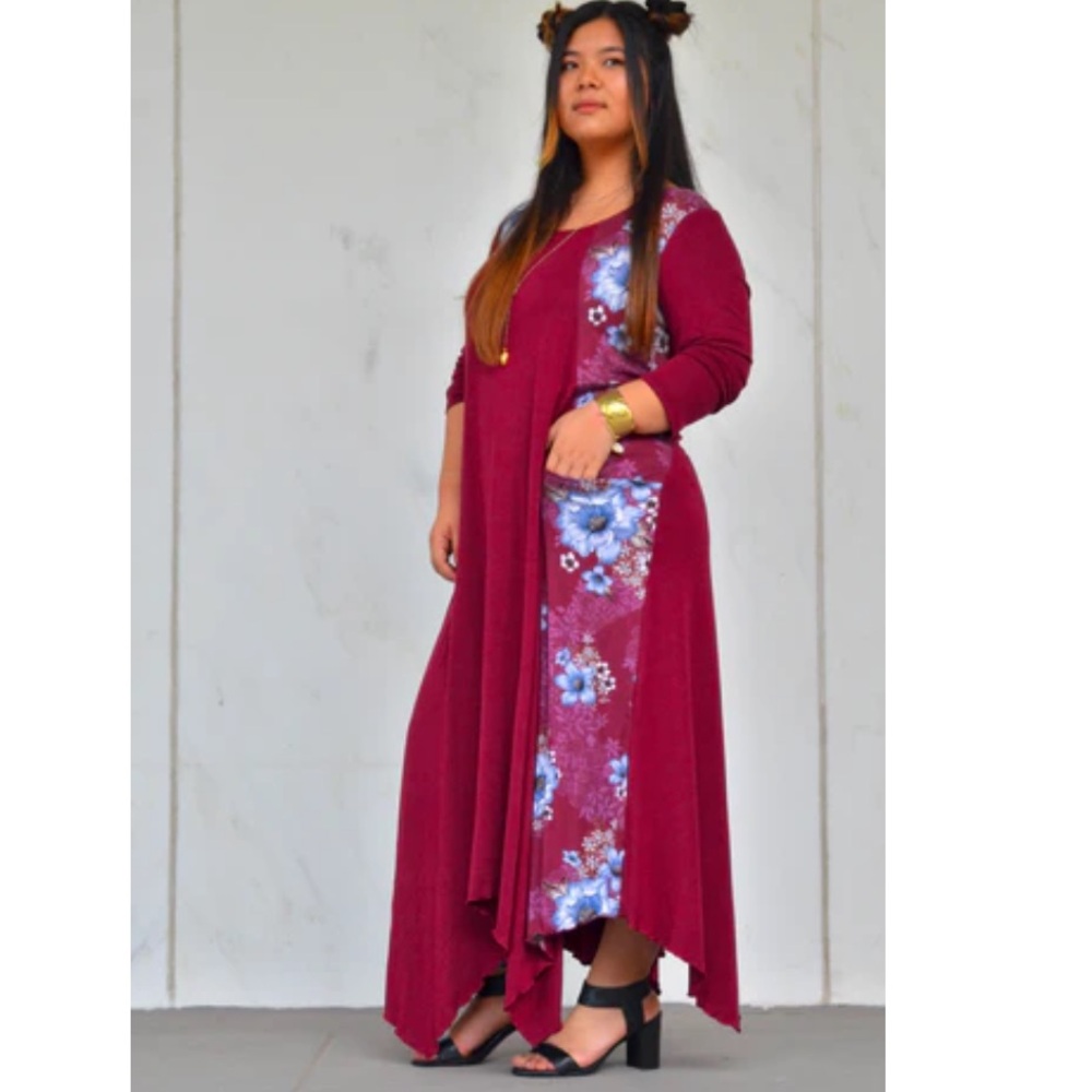 NWT /  Elegant Burgundy Maxi Dress/ 2X